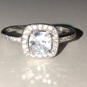 Sparkling Sterling Silver CZ Ring Size 8